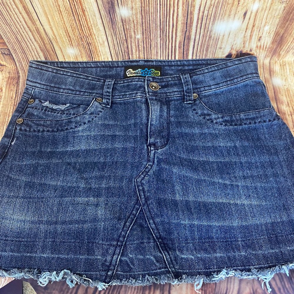 Jean Skirt with Frayed Details